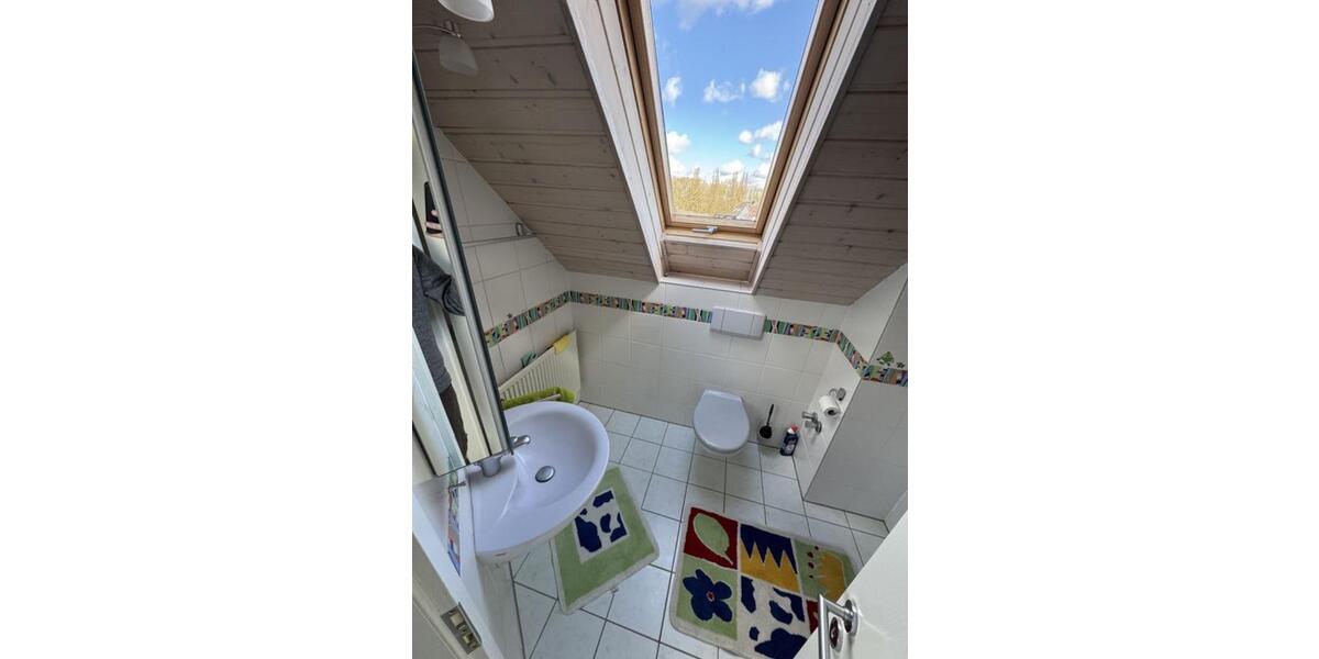 Reihenhaus Ahrensburg - 5 Zimmer, 170 m&sup2;, 1.999&euro; | Angebot:24977814