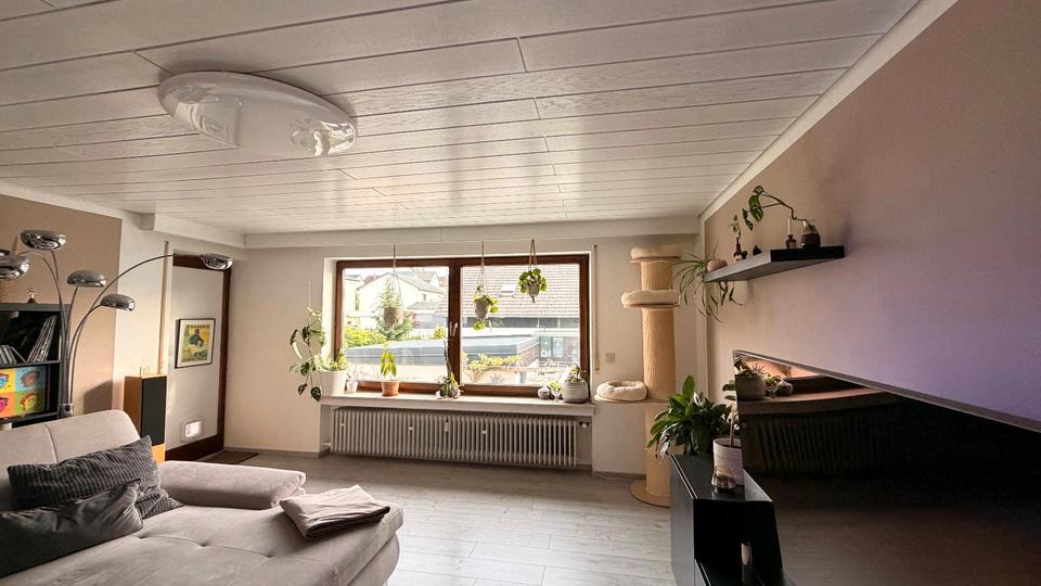 Etagenwohnung Schrobenhausen - 5 Zimmer, 106 m&sup2;, 1.060&euro; | Angebot:26609478