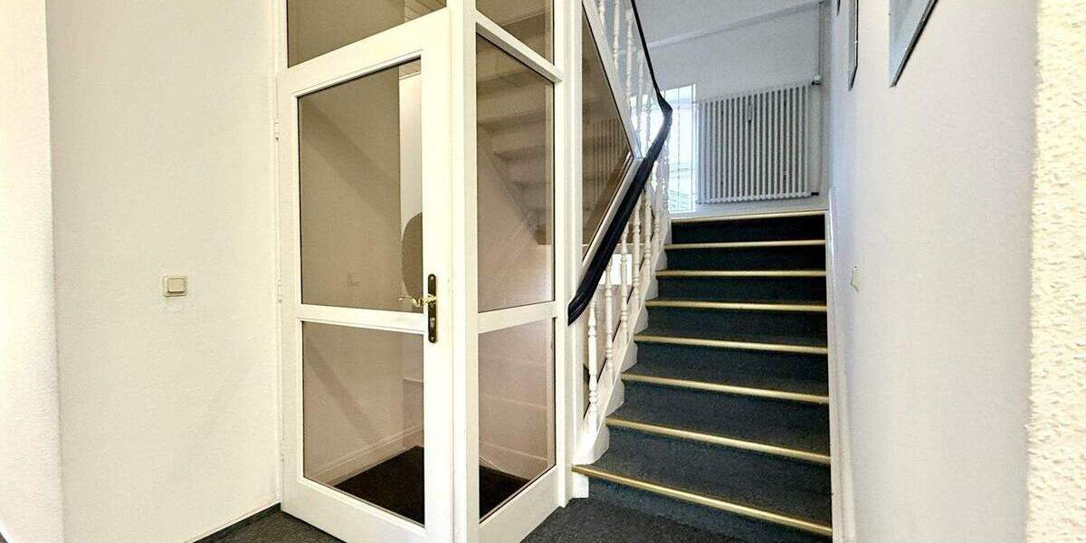 Gewerbeobjekt Geldern - 8 Zimmer, 260 m&sup2;, 1.875&euro; | Angebot:24609724