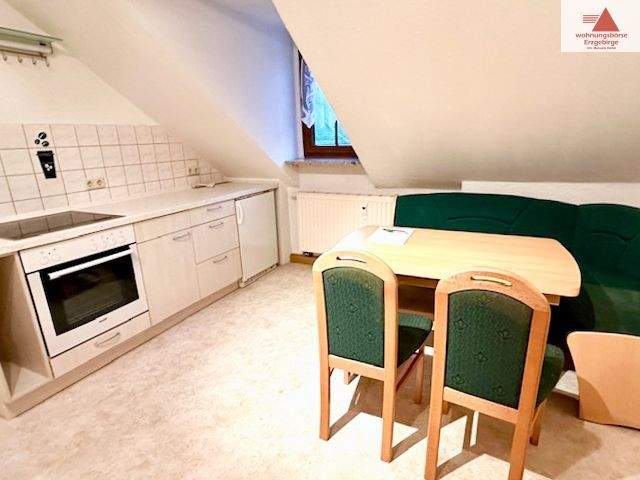 Etagenwohnung Schlettau - 3 Zimmer, 64 m&sup2;, 320&euro; | Angebot:25744612