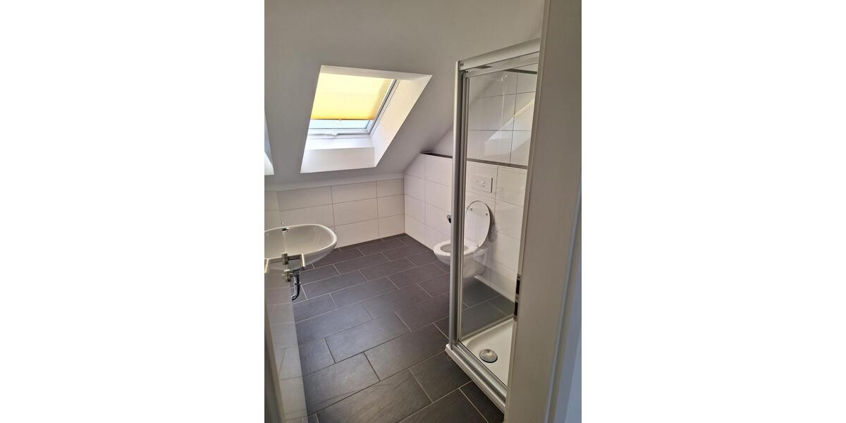 Dachgeschoßwohnung Reichertshofen - 3 Zimmer, 68 m&sup2;, 925&euro; | Angebot:26232124