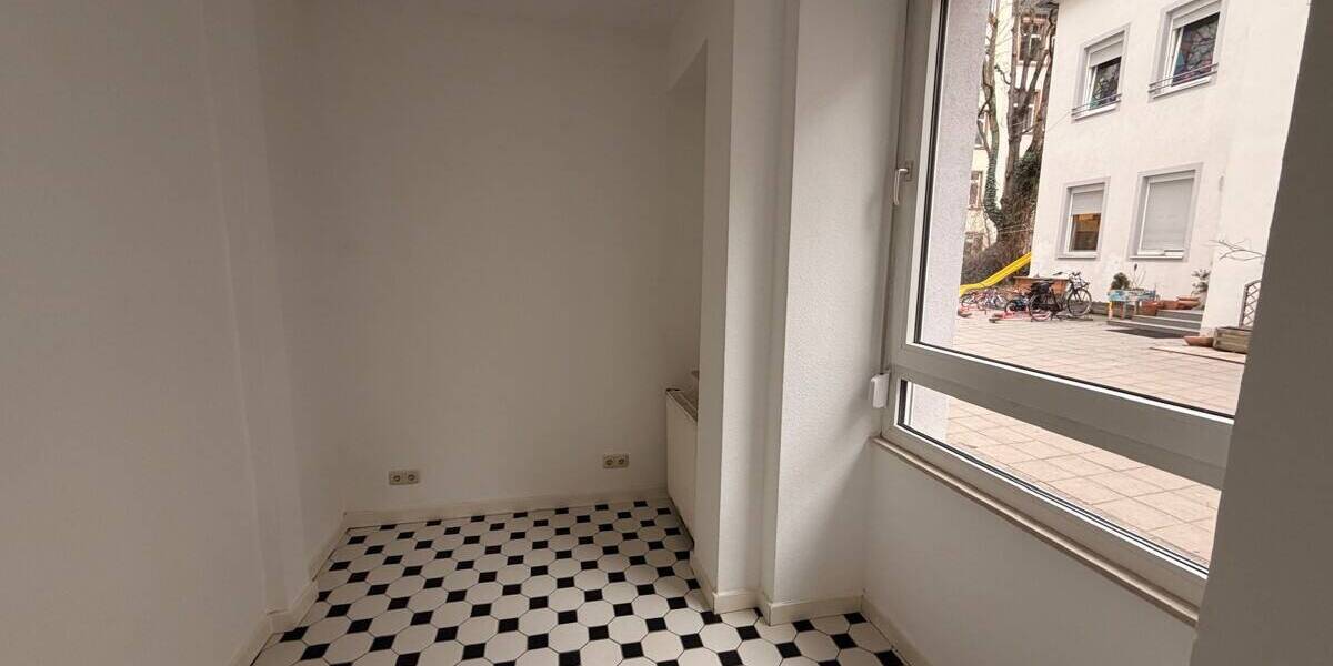 Etagenwohnung Frankfurt am Main Nordend-West - 3 Zimmer, 80 m&sup2;, 1.480&euro; | Angebot:26672449