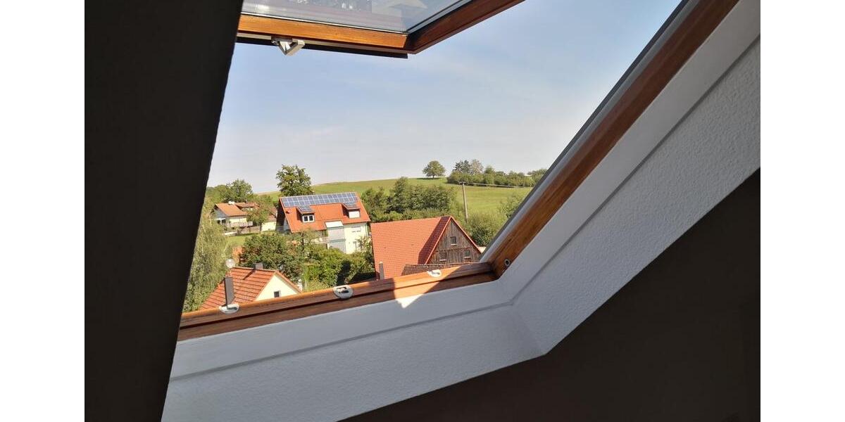 Dachgeschoßwohnung Burgthann - 4.5 Zimmer, 103 m&sup2;, 980&euro; | Angebot:25174904