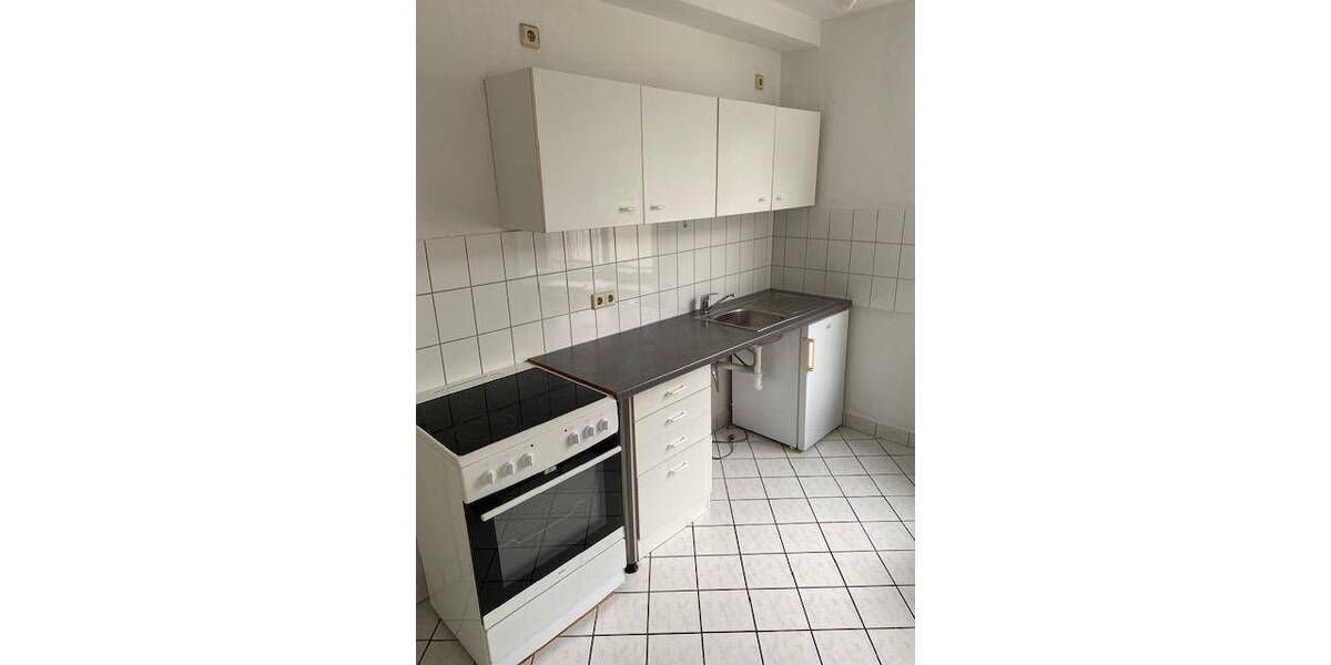 Wohnen über der Stadt 2-R-Wohnung, in MD-Sudenburg im 3.OG ca.54,m ² zu vermieten ! 2 zimmer