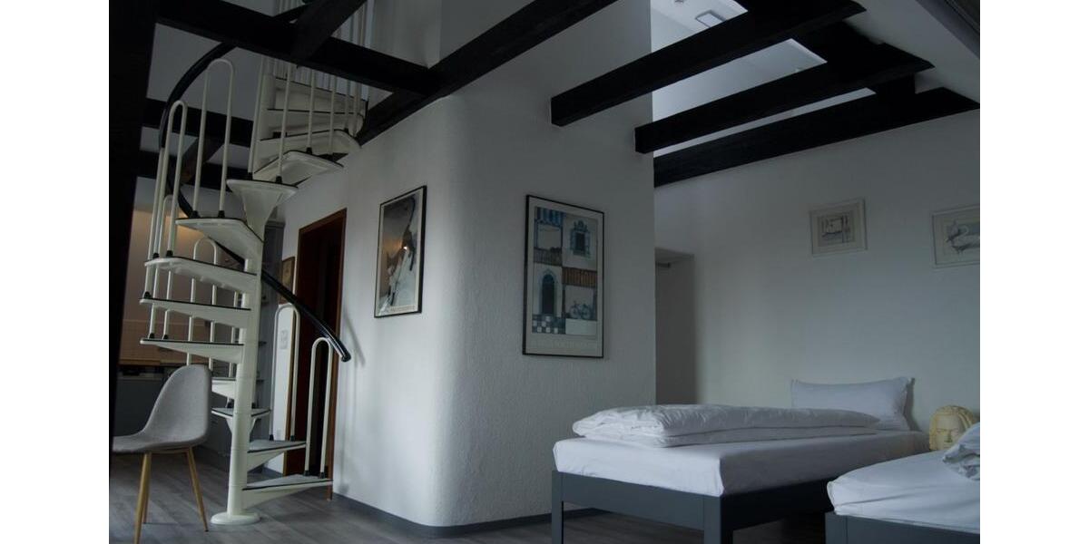 Wohnen auf Zeit Blender - 2 Zimmer, 60 m&sup2;, 1.200&euro; | Angebot:25956983