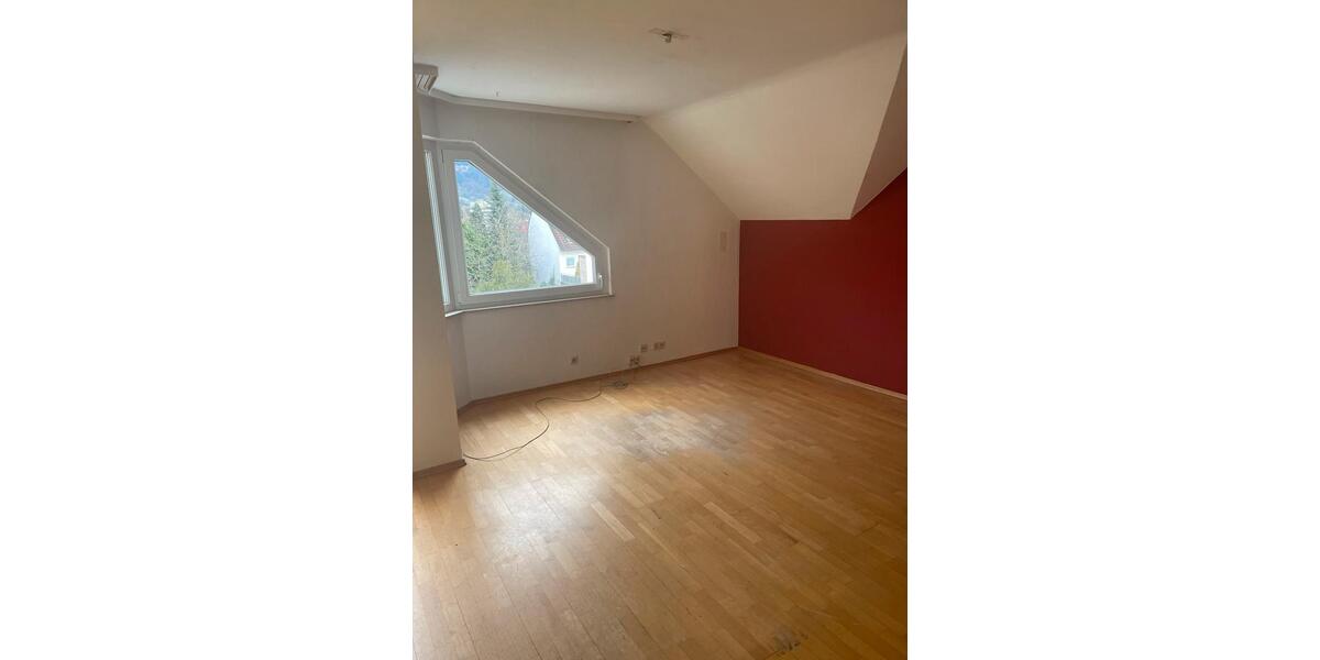 3,5 Zi-Penthouse-Wohnung in Bühl zu vermieten 3.5 zimmer