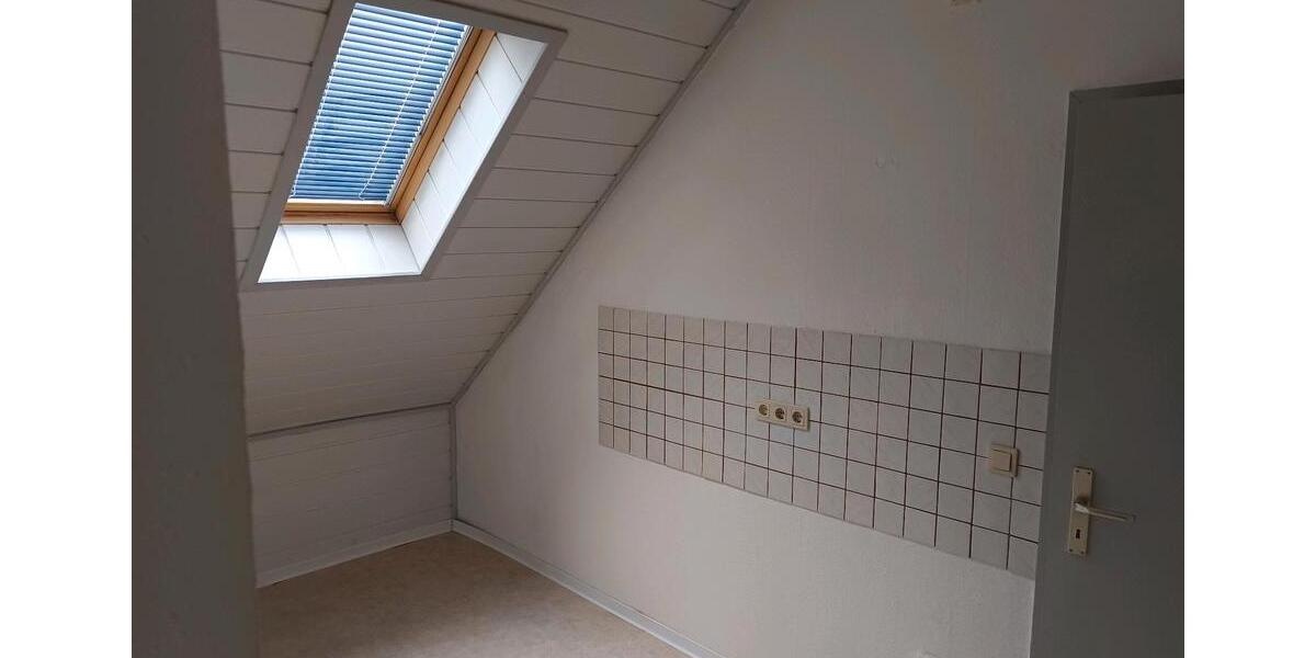Dachgeschoßwohnung Olbernhau - 5 Zimmer, 70 m&sup2;, 390&euro; | Angebot:26576722