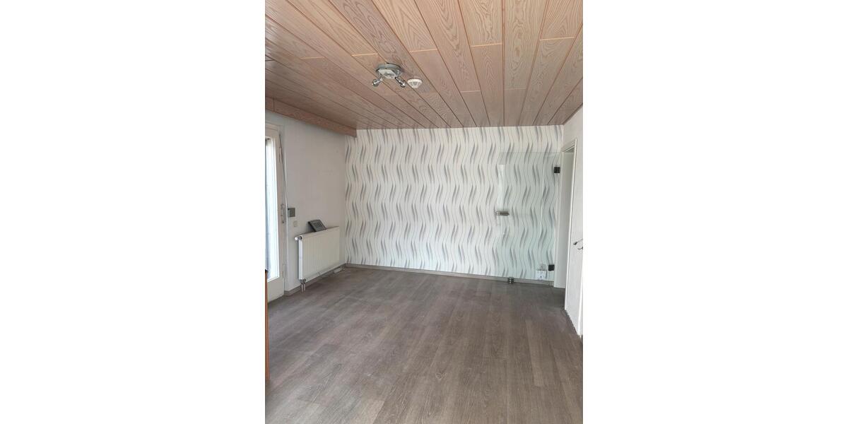 Wohnen auf Zeit Aalen - 3 Zimmer, 88 m&sup2;, 500&euro; | Angebot:24837590