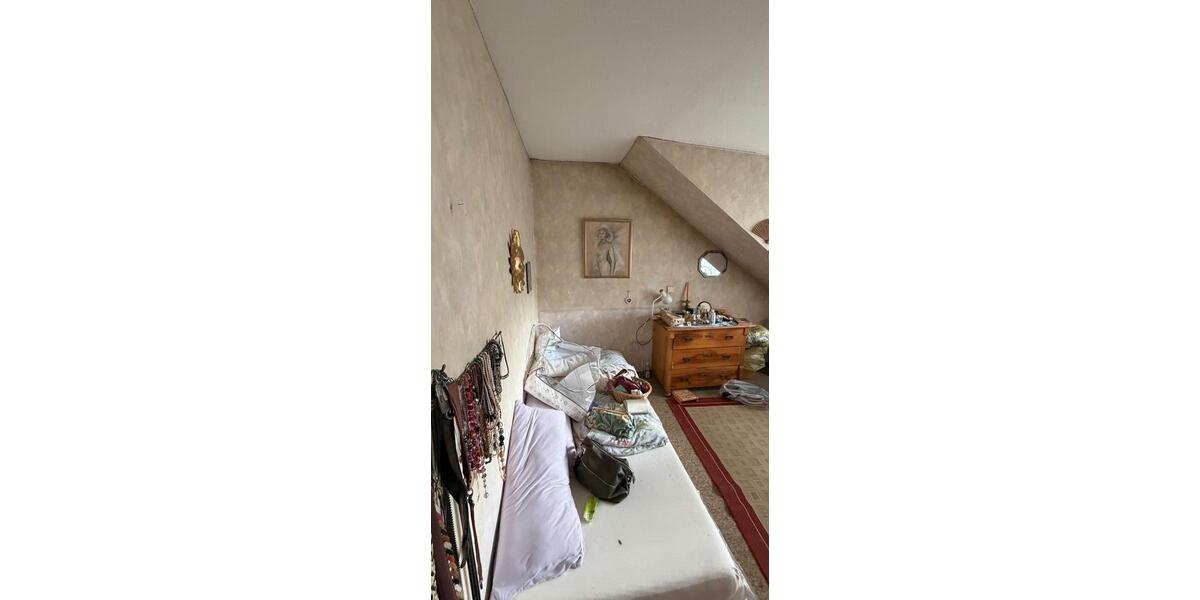 Dachgeschoßwohnung Koblenz Bubenheim - 3 Zimmer, 90 m&sup2;, 900&euro; | Angebot:26048658