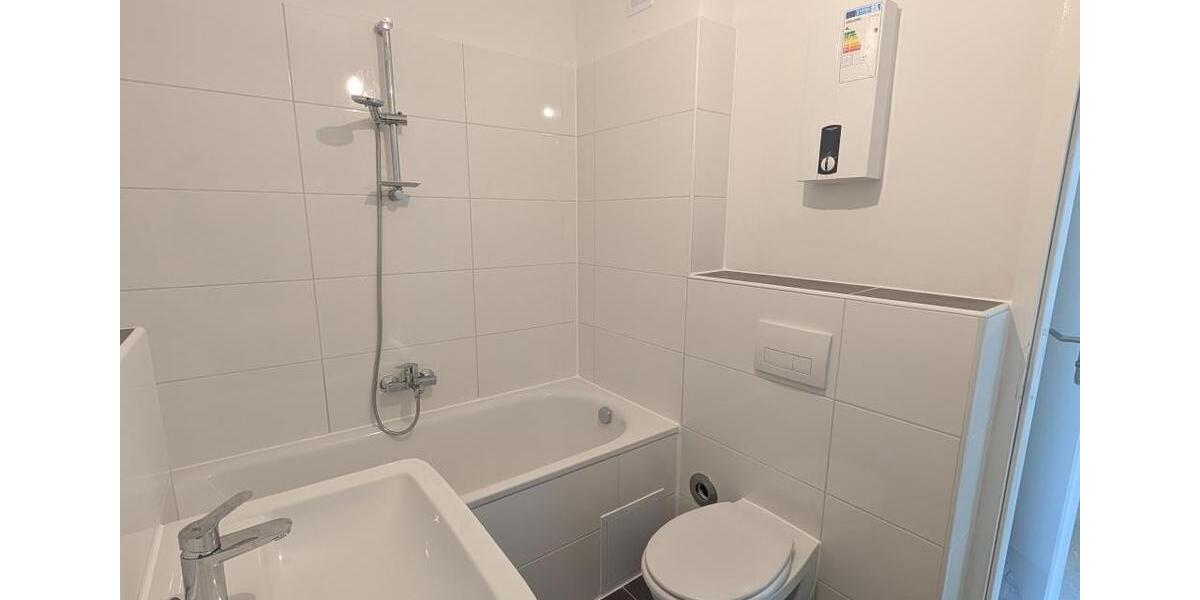 Etagenwohnung Essen Stadtbezirk VI - 3 Zimmer, 81 m&sup2;, 699&euro; | Angebot:26107011