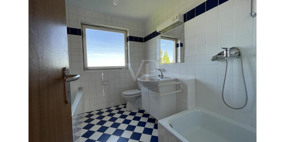 Etagenwohnung Friedrichsdorf - 5 Zimmer, 124 m&sup2;, 1.737&euro; | Angebot:26492519
