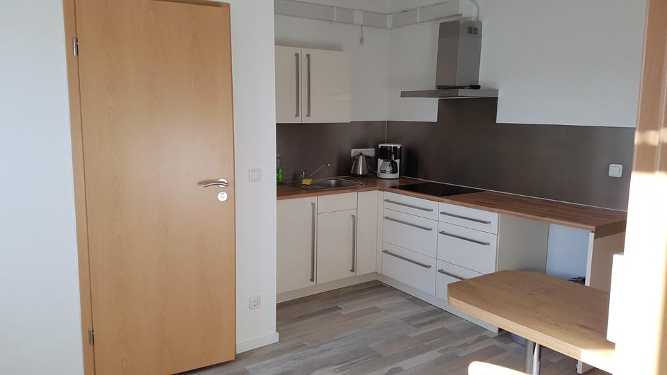 Wohnen auf Zeit Viersen Hülsdonk - 5 Zimmer, 16 m&sup2;, 18&euro; | Angebot:25795463