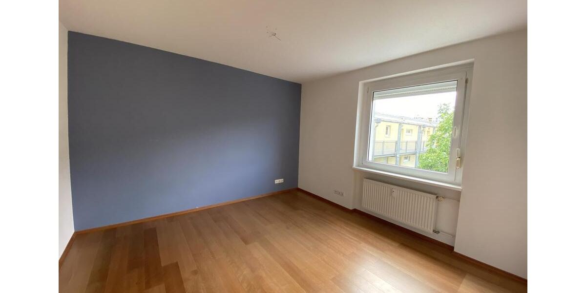 Etagenwohnung Oberursel (Taunus) - 5 Zimmer, 112 m&sup2;, 2.000&euro; | Angebot:26385796