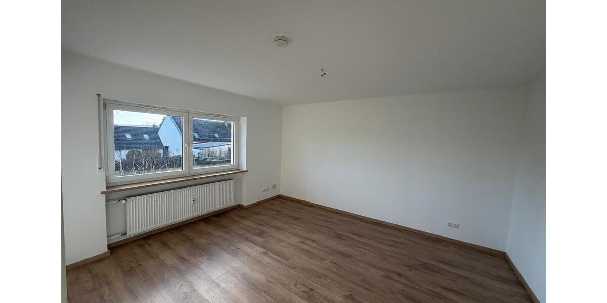 Erdgeschoßwohnung Bad Rodach - 3 Zimmer, 78 m&sup2;, 680&euro; | Angebot:25603829