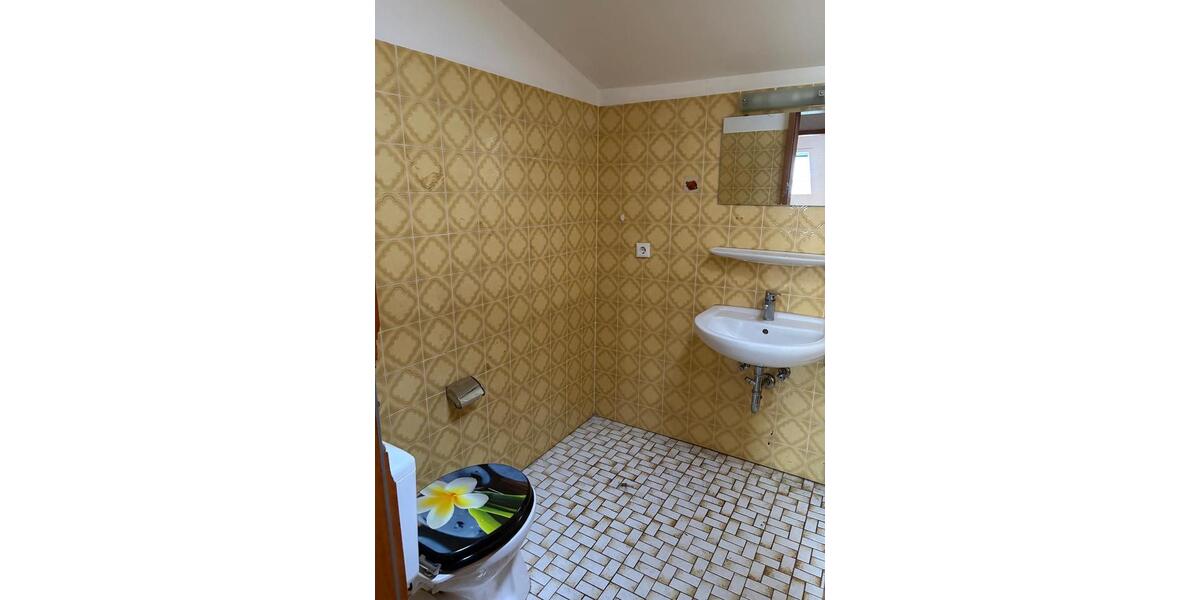 Dachgeschoßwohnung Bad Fallingbostel - 3 Zimmer, 72 m&sup2;, 600&euro; | Angebot:25310014