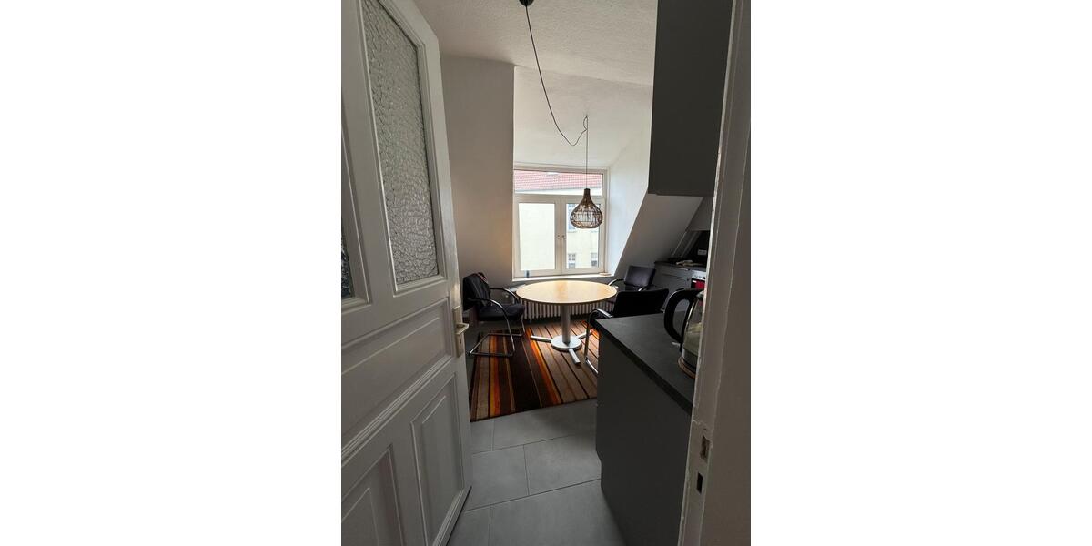 Wohnen auf Zeit Kiel - 20 Zimmer, 100 m&sup2;, 550&euro; | Angebot:26640712