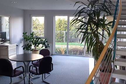 Büro in Zwenkau 1.212,75 € 161.7 m² zimmer