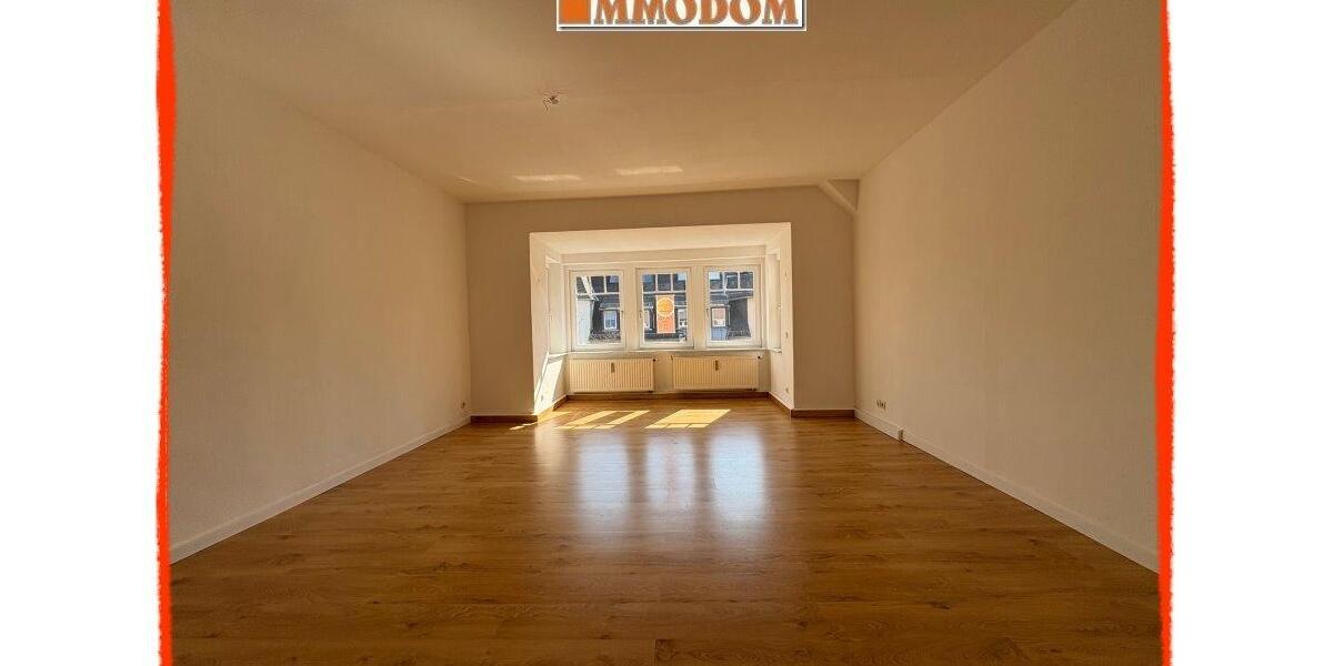 Dachgeschoßwohnung Zwickau Zwickau-Nord - 3 Zimmer, 139 m&sup2;, 695&euro; | Angebot:25869619