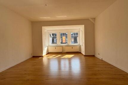 Wohnung Zwickau Zwickau-Nord - 3 Zimmer, 139 m&sup2;, 695&euro; | Angebot:25869619