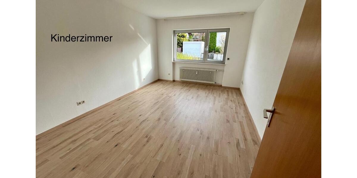 Erdgeschoßwohnung Fürth - 4 Zimmer, 140 m&sup2;, 1.260&euro; | Angebot:25934578