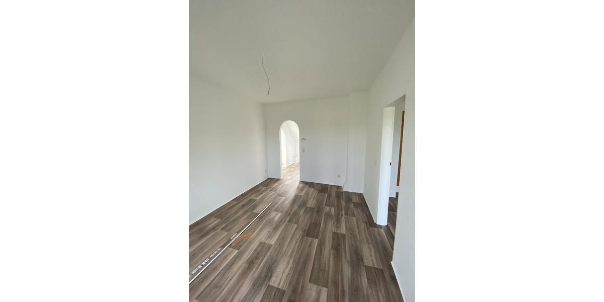 Dachgeschoßwohnung Gevelsberg - 3 Zimmer, 60 m&sup2;, 500&euro; | Angebot:26548429