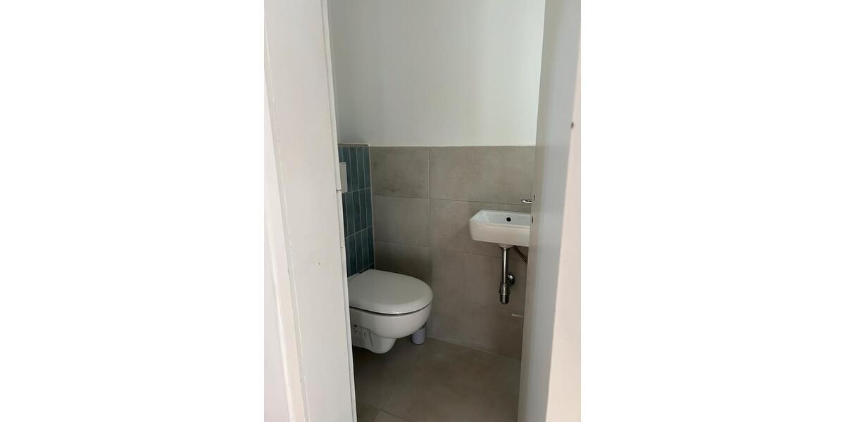 Einfamilienhaus Biedenkopf - 5 Zimmer, 120 m&sup2;, 1.700&euro; | Angebot:26199677