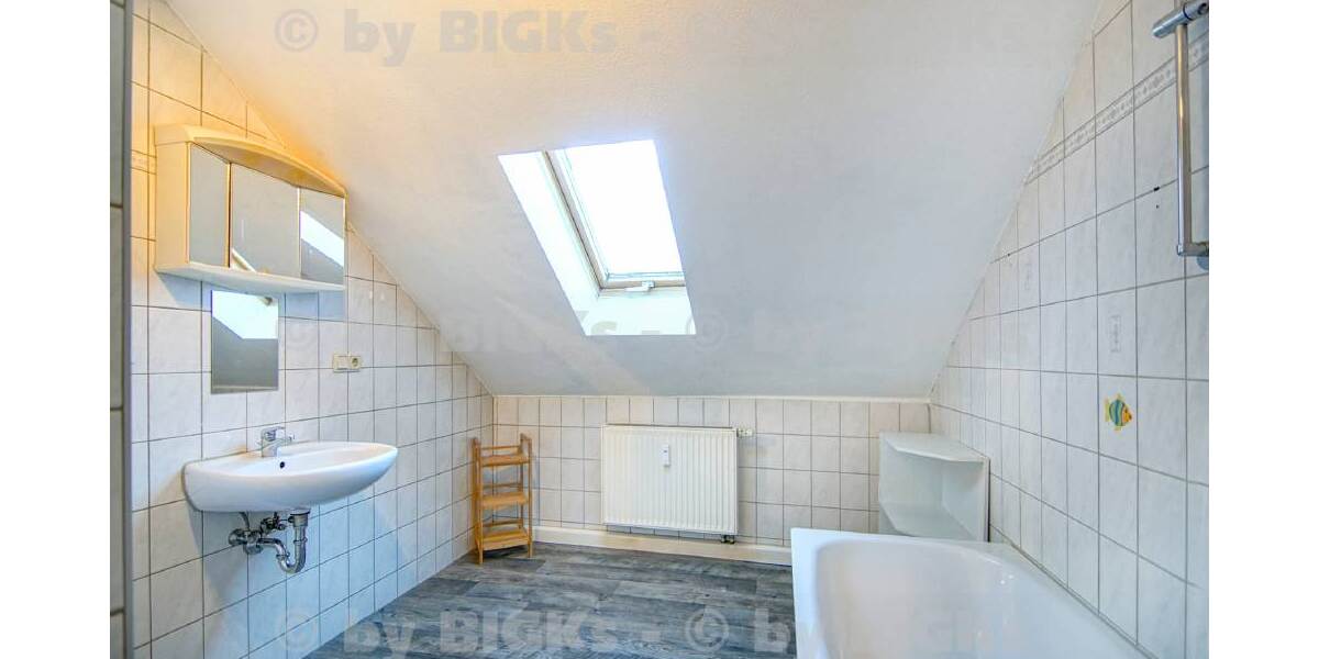 BIGKs - Zella-Mehlis: 4 Zimmer Wohnung,separate Küche, Wannenbad (-;) - 4- Zella-Mehlis Zella | Angebot:27191567