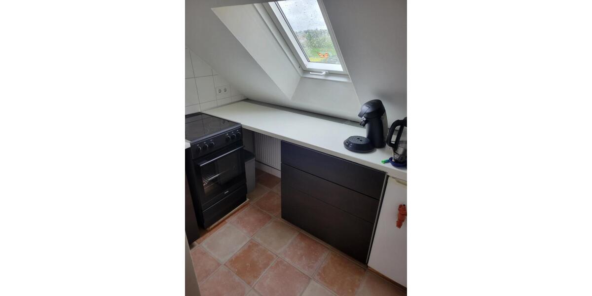 Dachgeschoßwohnung Niestetal - 2 Zimmer, 39 m&sup2;, 400&euro; | Angebot:26413102