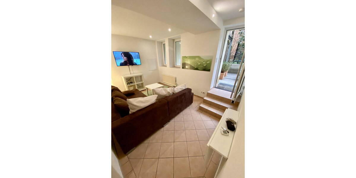 Etagenwohnung Stuttgart Süd - 2 Zimmer, 40 m&sup2;, 895&euro; | Angebot:26271326