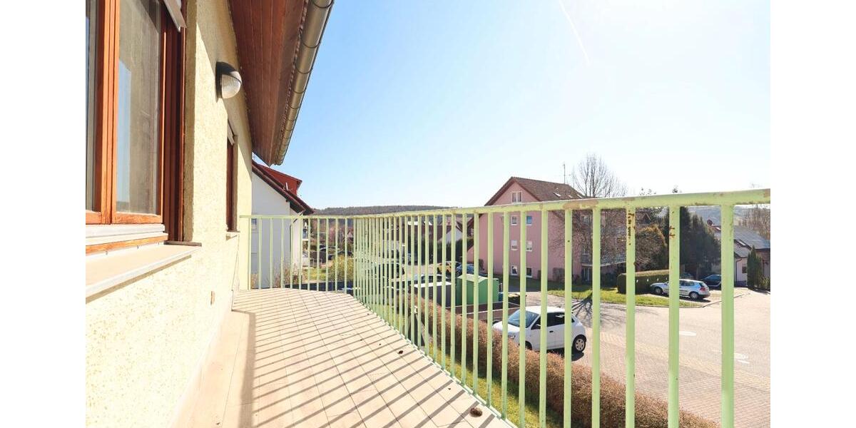 Etagenwohnung Hardheim - 4 Zimmer, 110 m&sup2;, 900&euro; | Angebot:26126150
