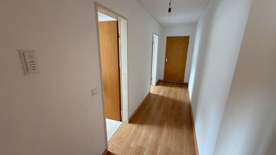 3 Zimmer DG Wohnung - ab sofort zu vermieten in Lenzkirch