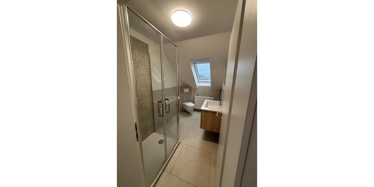 Dachgeschoßwohnung Negenborn - 3 Zimmer, 80 m&sup2;, 600&euro; | Angebot:24755674