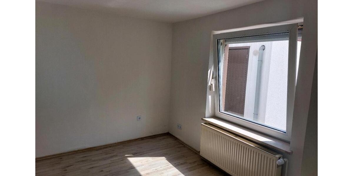 Klosterlechfeld 2 Zimmer Küche Bad Wintergarten zimmer