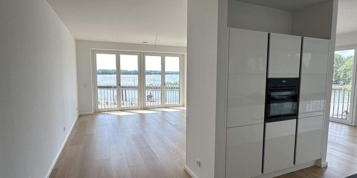 Etagenwohnung Wedel - 4 Zimmer, 139 m&sup2;, 3.225&euro; | Angebot:25660512