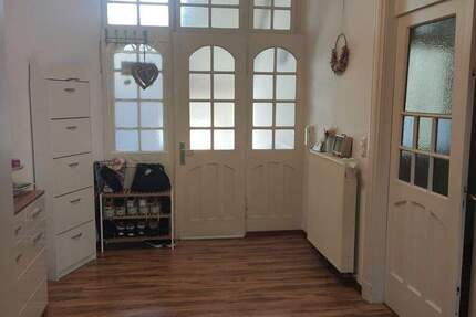 4-Zimmer Wohnung im 1.OG im Altbau sucht Nachmieter 4 zimmer