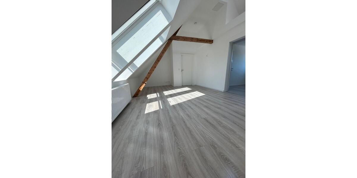 Maisonettenwohnung Wernigerode - 4 Zimmer, 140 m&sup2;, 1.400&euro; | Angebot:26338193