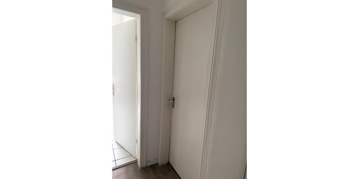 Etagenwohnung Kreuztal - 1 Zimmer, 12 m&sup2;, 400&euro; | Angebot:26623773