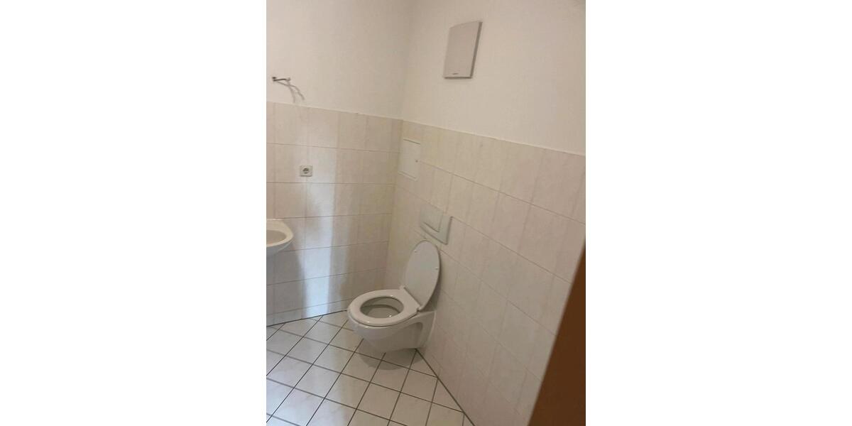 Etagenwohnung Meißen - 4 Zimmer, 90 m&sup2;, 675&euro; | Angebot:24616584