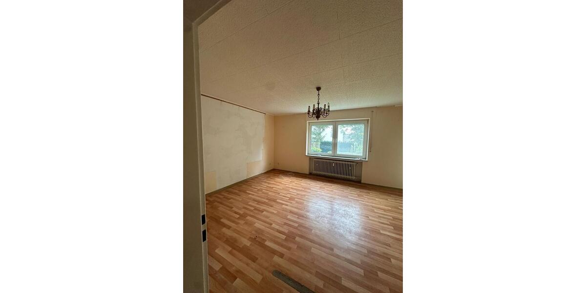Erdgeschoßwohnung Gerolstein - 3 Zimmer, 79 m&sup2;, 700&euro; | Angebot:24401246