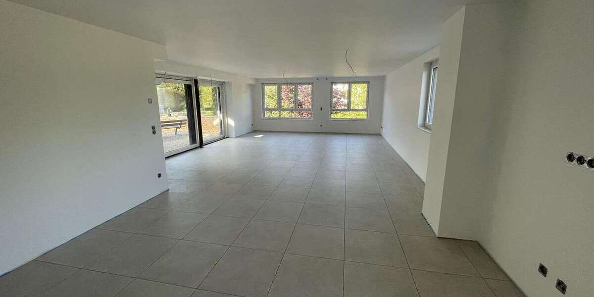 Etagenwohnung Mettmann - 4 Zimmer, 190 m&sup2;, 2.480&euro; | Angebot:26732330