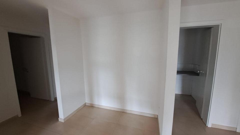 Etagenwohnung Breitenbrunn - 3 Zimmer, 102 m&sup2;, 1.100&euro; | Angebot:26586137