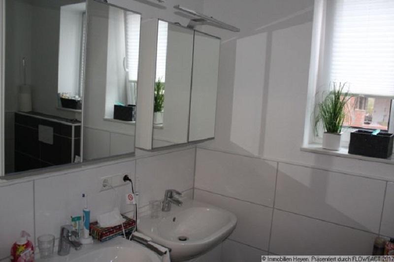 Einfamilienhaus Papenburg - 3 Zimmer, 101 m&sup2;, 890&euro; | Angebot:23511312