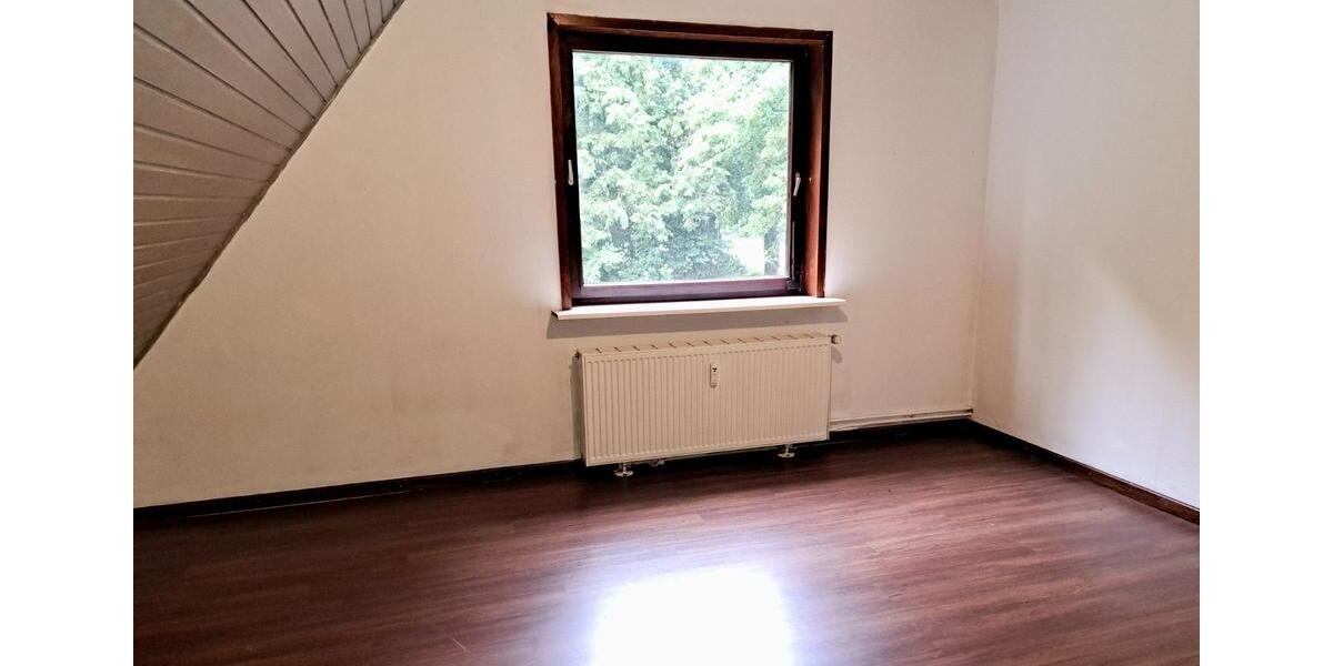 Etagenwohnung Hoisdorf - 4 Zimmer, 131 m&sup2;, 1.319&euro; | Angebot:24526245