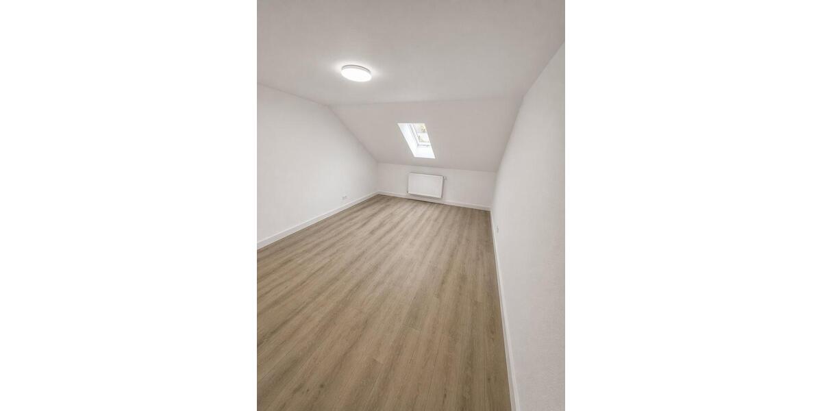Dachgeschoßwohnung Meßkirch - 4 Zimmer, 100 m&sup2;, 880&euro; | Angebot:26112362