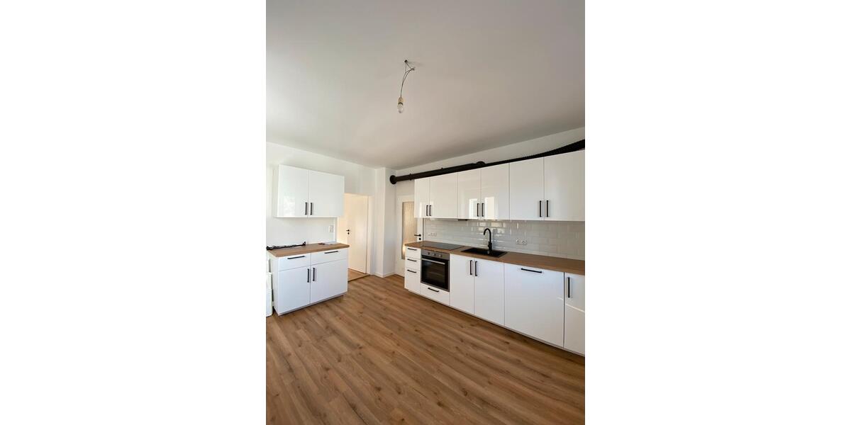 Etagenwohnung Amberg - 4 Zimmer, 79 m&sup2;, 850&euro; | Angebot:25268750