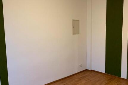 3 Zimmer Wohnung HochParterre mit Einbauküche, 85qm ruhige Lage 3 zimmer