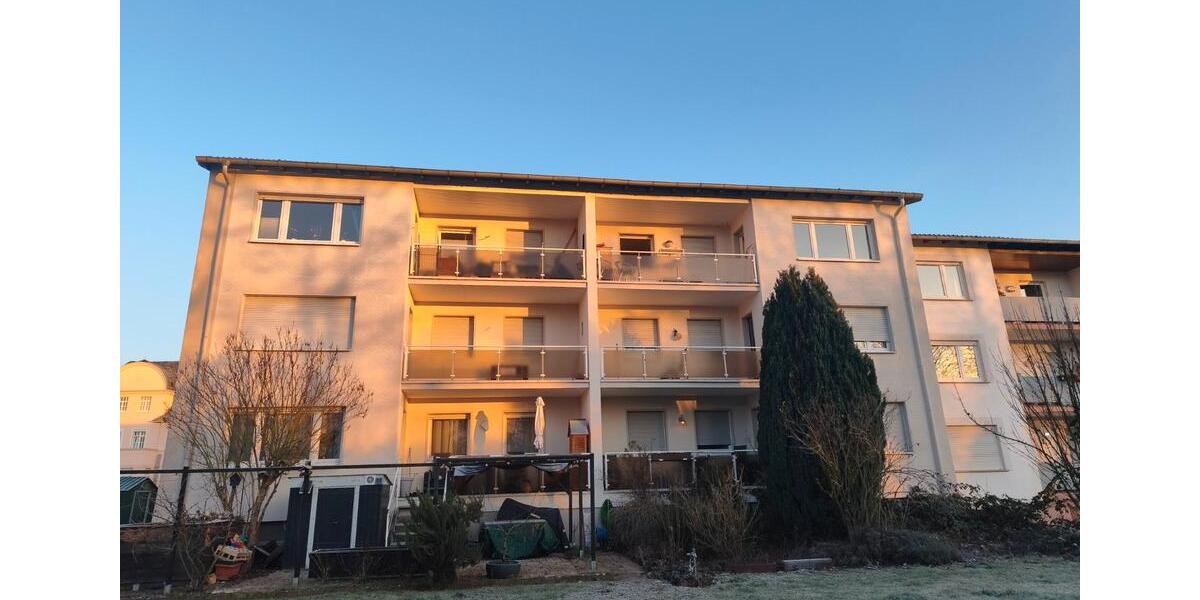Etagenwohnung Butzbach - 3 Zimmer, 85 m&sup2;, 1.200&euro; | Angebot:26533059