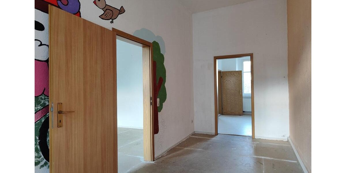 Etagenwohnung Roßwein - 3 Zimmer, 60 m&sup2;, 270&euro; | Angebot:26011097