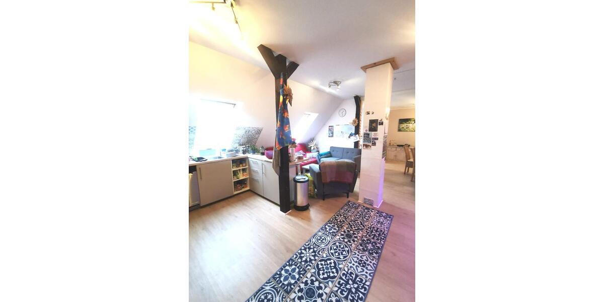 Zimmer in 4er WG frei 1 zimmer