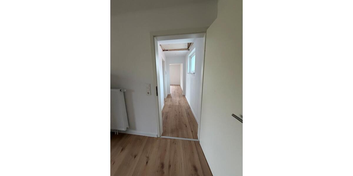 Etagenwohnung Lambsheim - 3 Zimmer, 92 m&sup2;, 1.250&euro; | Angebot:26447731